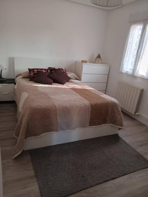 Апартаменти Preciosa Casa Bi-Familiar Al Lado De Donosti. Ірун Екстер'єр фото