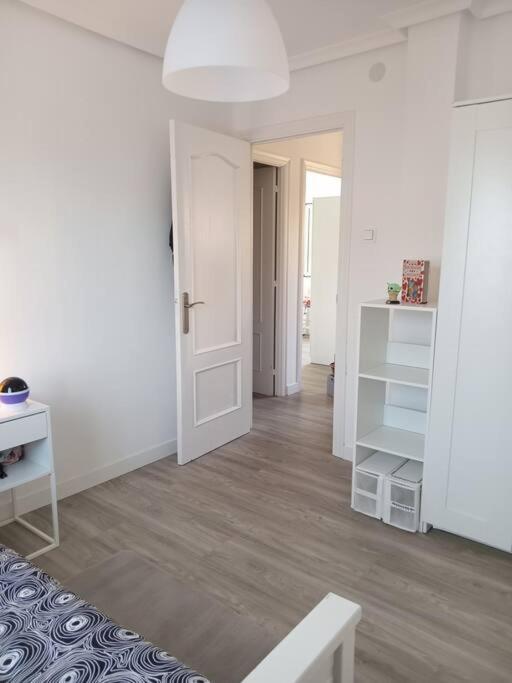 Апартаменти Preciosa Casa Bi-Familiar Al Lado De Donosti. Ірун Екстер'єр фото